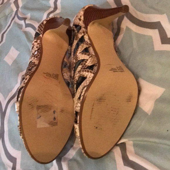 Alfani heels - Picture 4 of 4